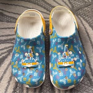 Crocs Walt Disney‎ World 50th Anniversary Vault Castle Adult Clogs M9/W11